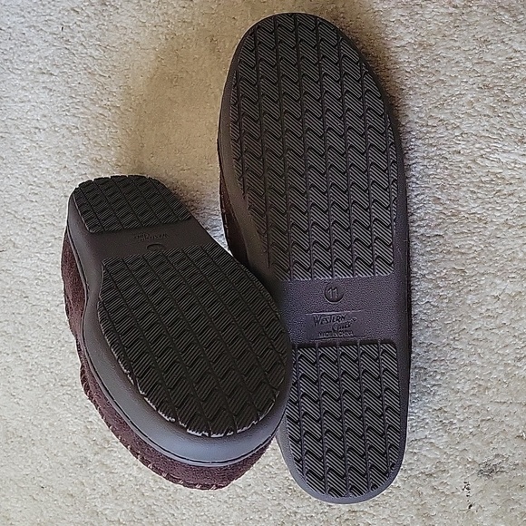 NWOT Memory Foam Sherpa Slippers - Picture 3 of 4